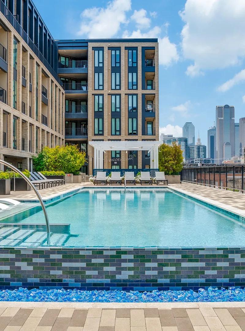 2800 Taylor photo