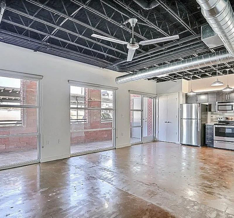 3333 Elm Street Lofts photo