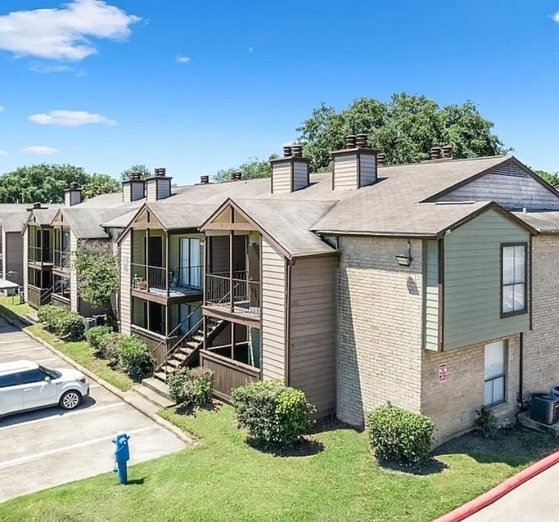 Hudson at Westchase photo