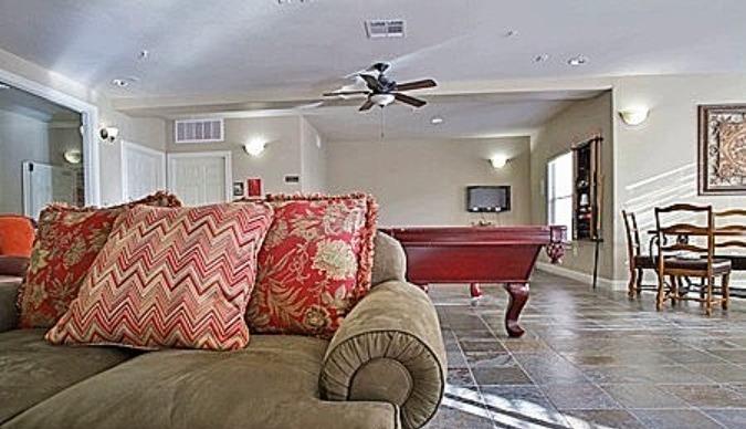 West Oaks Village photo